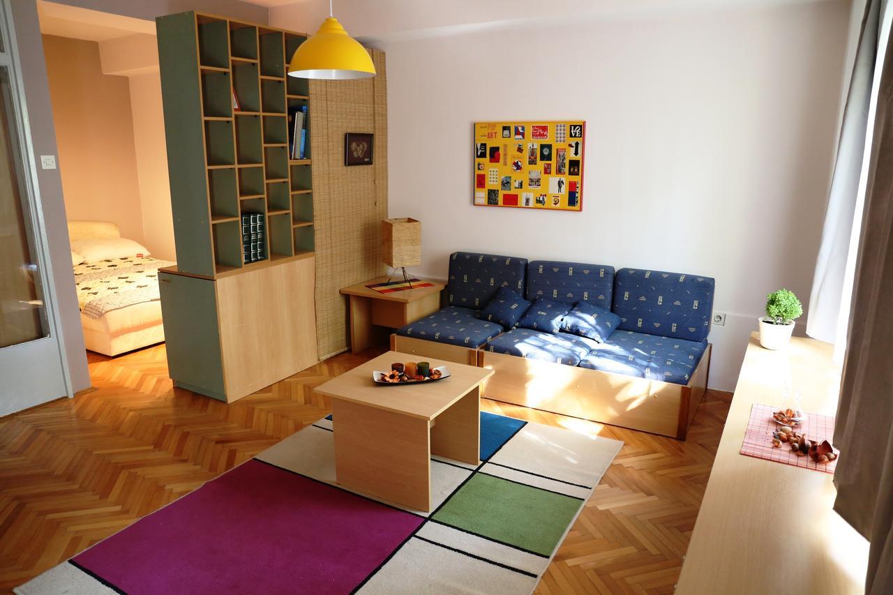 Supercozy Studio Скопие Екстериор снимка
